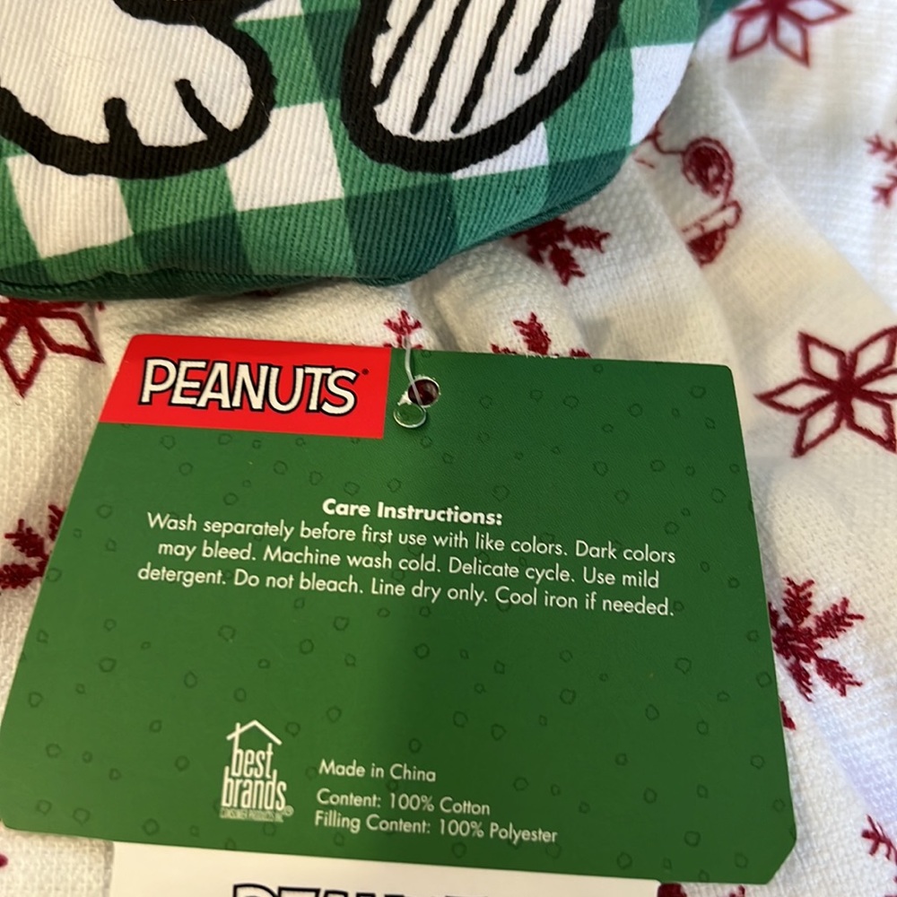 Peanuts Snoopy Christmas towel - Picture 5 of 5